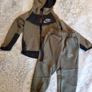 Nike set 3t